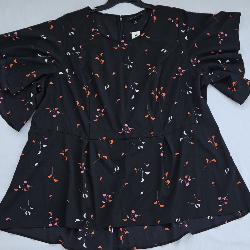 Lane Bryant NWT Black Floral Peplum Top Size 28 Plus Size Ruffle Sleeve Blouse